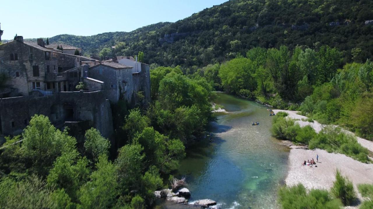 Les Terrasses Du Roc Auberge de jeunesse *